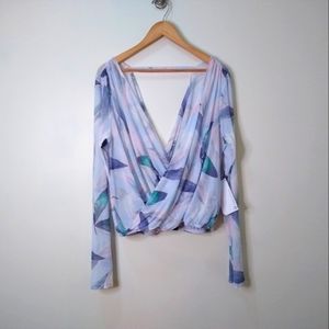 !!Clearance!! Fabletics Treva Blue Floral Sheer Top, size XL